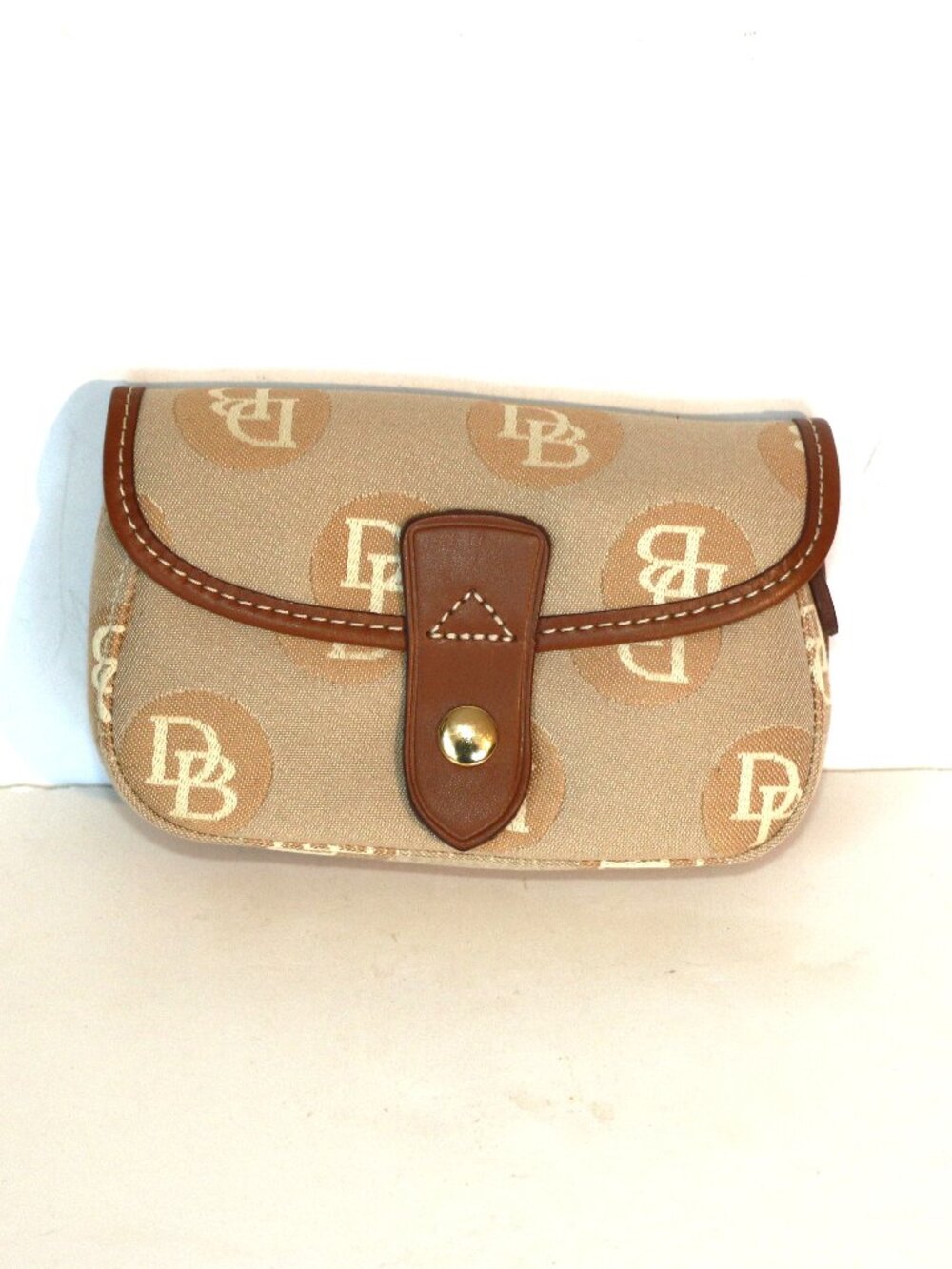 Dooney & Bourke Vintage Flap Wristlet Bag NWT